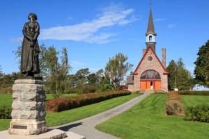 Evangeline statue and Memorial. Grand-Pré National Historic Site is a park set aside to commemorate the Grand-Pré area of Nova Scotia as a centre of Acadian settlement from 1682 to 1755, and the deportation of the Acadians which began in 1755 and continued to 1762.